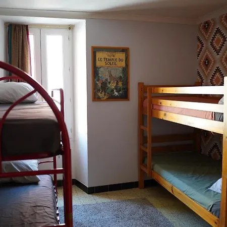 Vandrarhem Lily A L'auberge Leucate