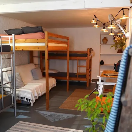 Hostal Lily A L'auberge