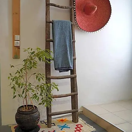 Vandrerhjem Lily A L'auberge *